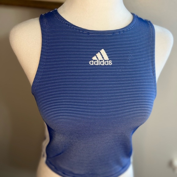 Adidas Womens Zippable Blue Small
Cropped Stripes - Picture 8 of 12